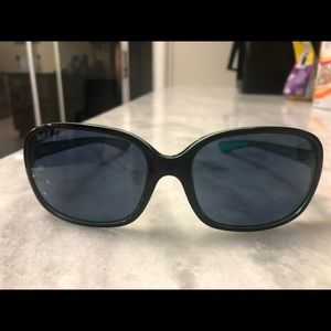 Costa Riverton glasses.